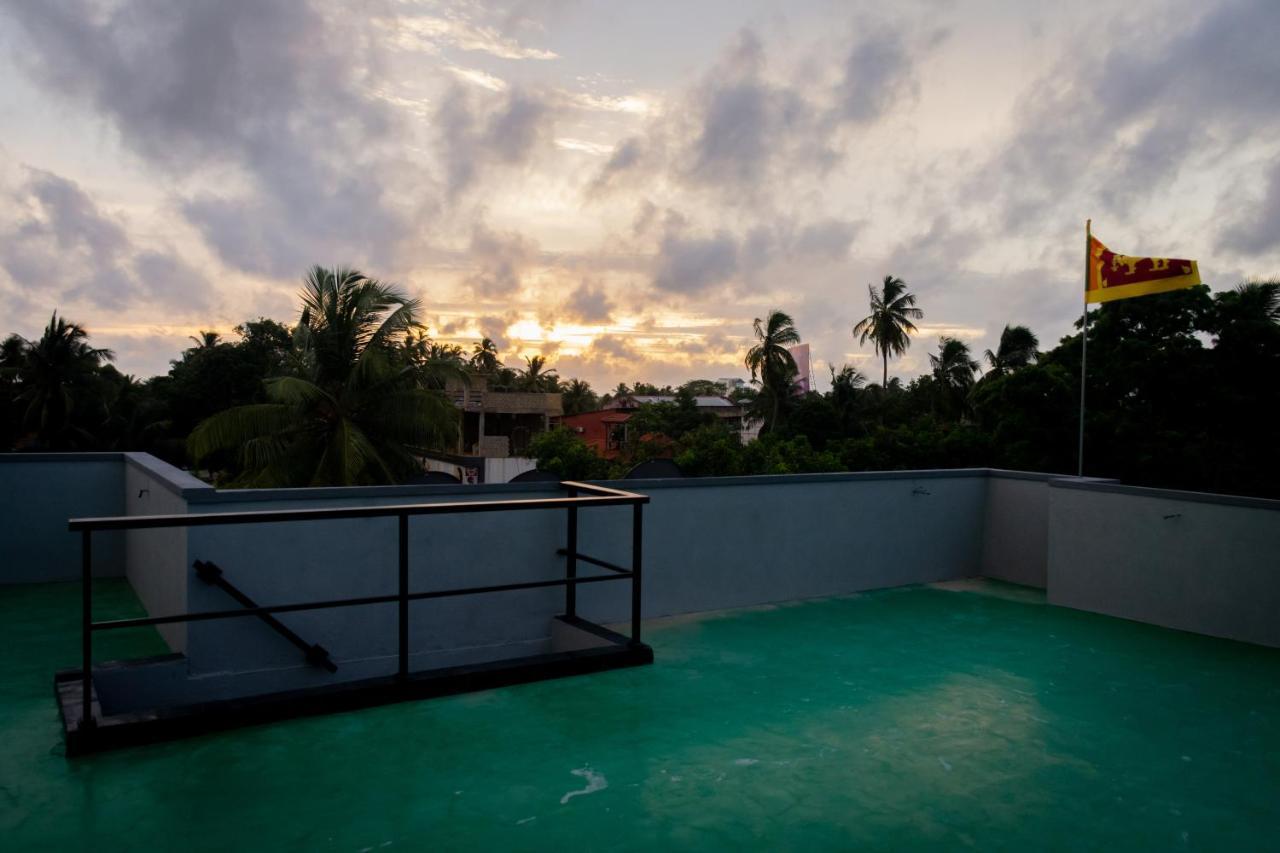 Western Sky Negombo Kültér fotó